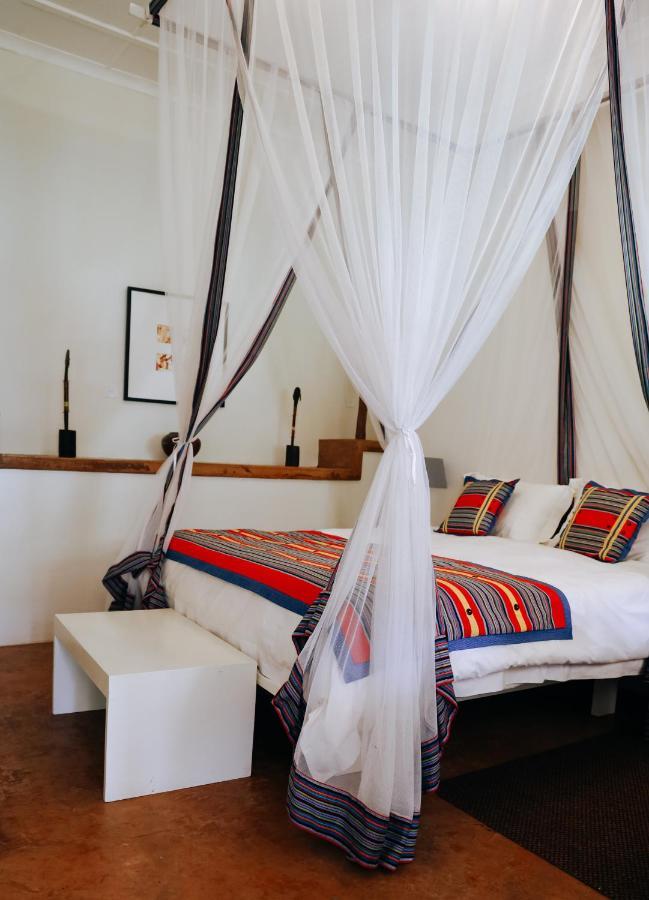 Madi A Thavha Mountain Lodge Louis Trichardt Extérieur photo