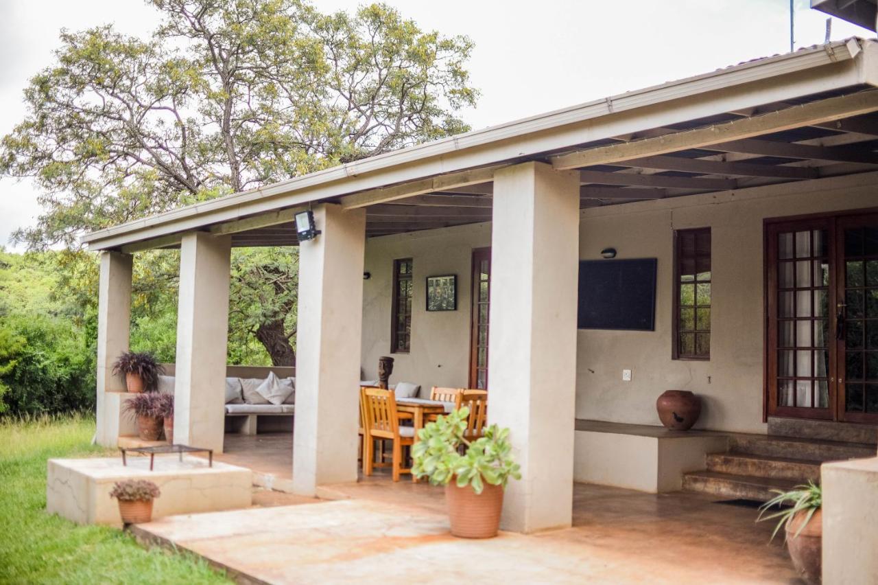 Madi A Thavha Mountain Lodge Louis Trichardt Extérieur photo