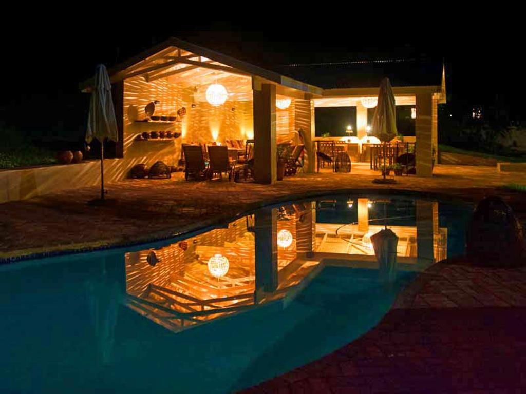 Madi A Thavha Mountain Lodge Louis Trichardt Extérieur photo