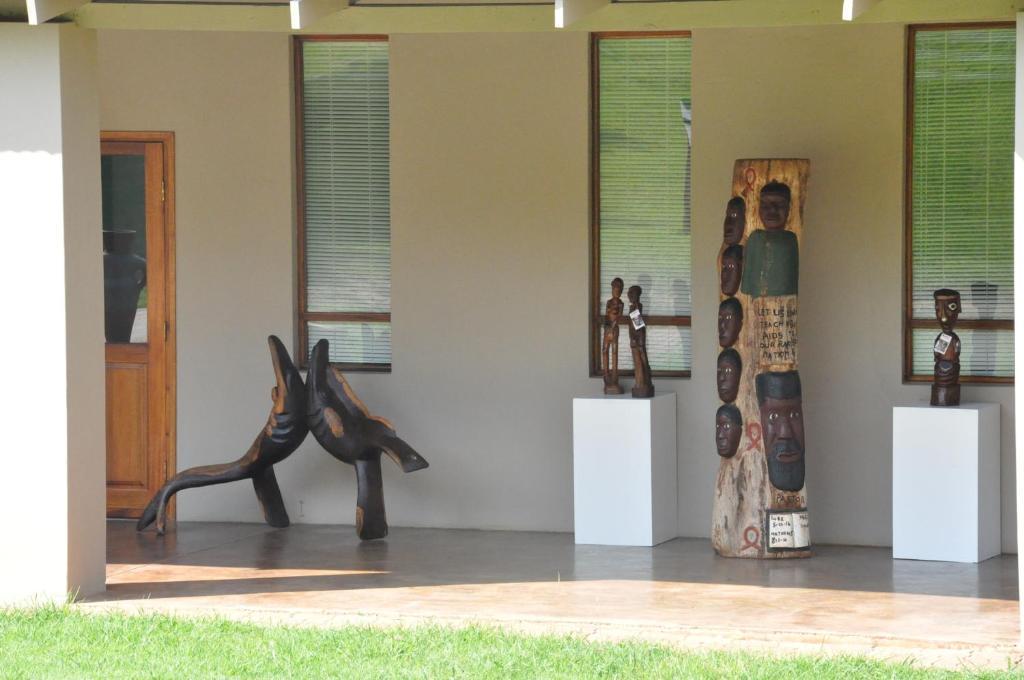 Madi A Thavha Mountain Lodge Louis Trichardt Extérieur photo